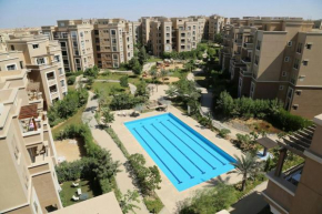Pool View 3BR Feels Like home